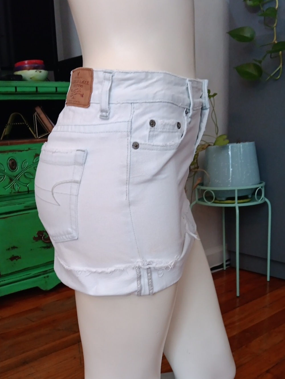 American Eagle Light  Blue Denim Skirt, Size 0